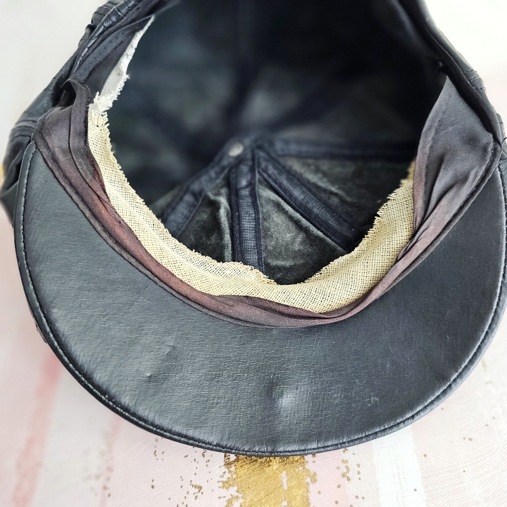 Black Leather Newsboy Cap - Picture 16 of 17